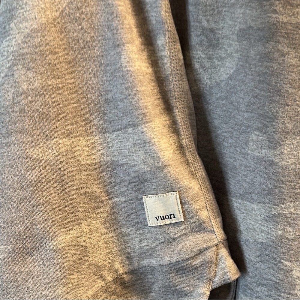 Vuori Halo Essential Hoodie Pale Heather Camo - Picture 6 of 7